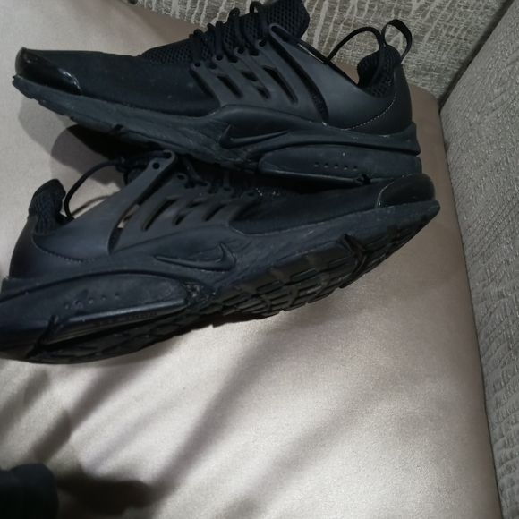Nike Presto Athletic Shoes-Sneakers - Picture 4 of 9